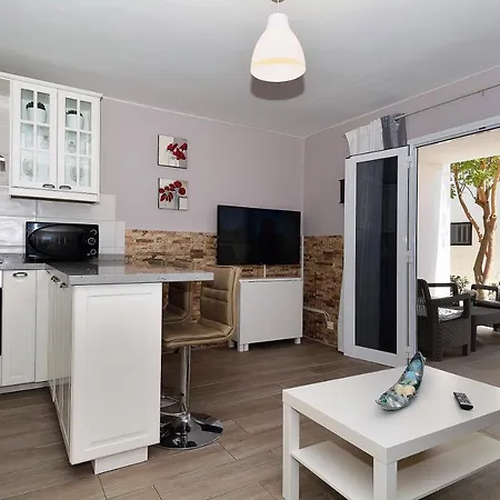 Chill Out In Puerto Del Carmen Apartment *